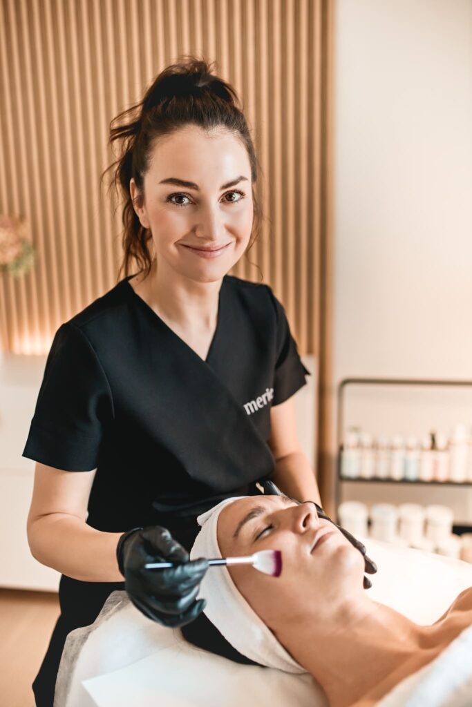 Veronika, kosmetika Procházka - brandová fotografie @Anna Dušáková